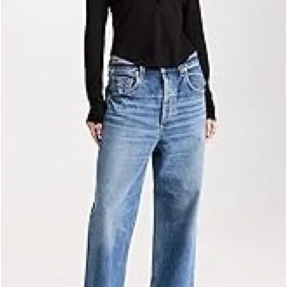 Classic Black Mary Jane Block Heel Pumps - Picture 5 of 5